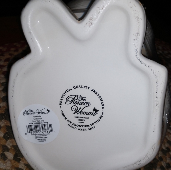 The Pioneer Woman Rare Lucy Cookie Jar - Picture 5 of 5